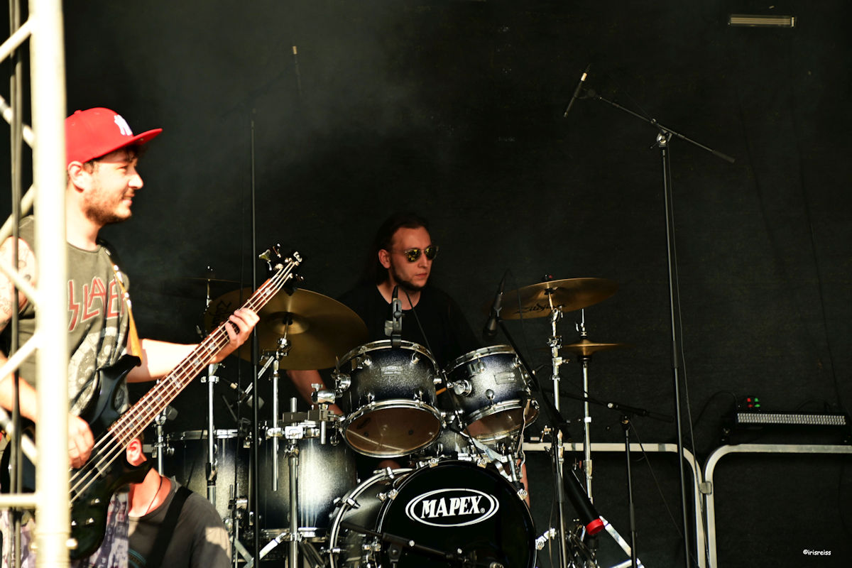 Dying Was Yesterday beim EINHARDROCK